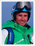 Rob Forbes Niseko Academy ski coach